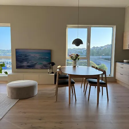 Ons - Lovely And Close To Venue * Stavanger